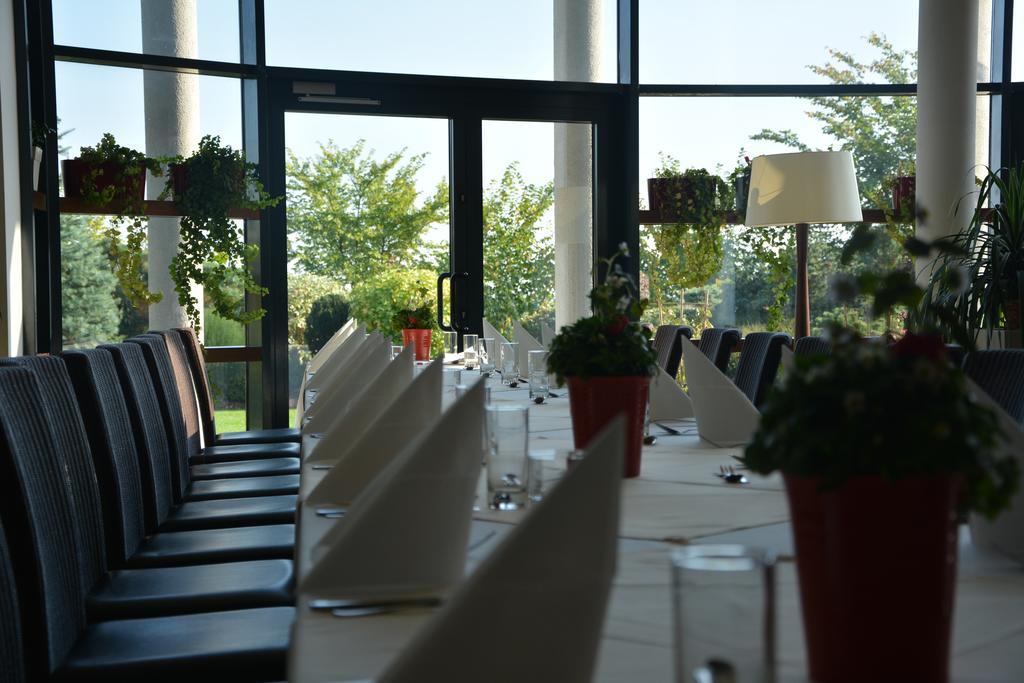 Bazuny Hotel&Spa Kościerzyna Exterior foto